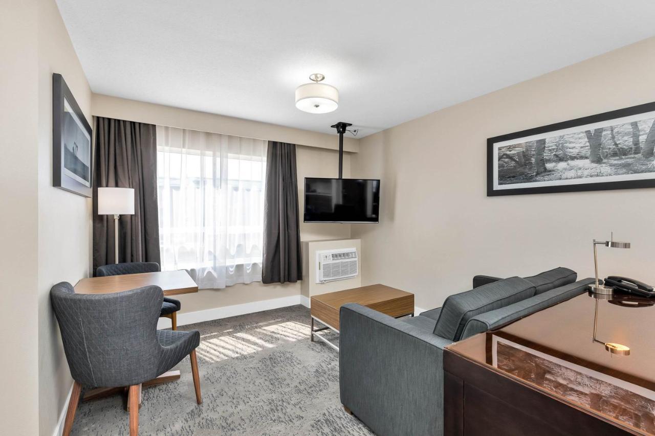 Sandman Hotel Grande Prairie Ngoại thất bức ảnh