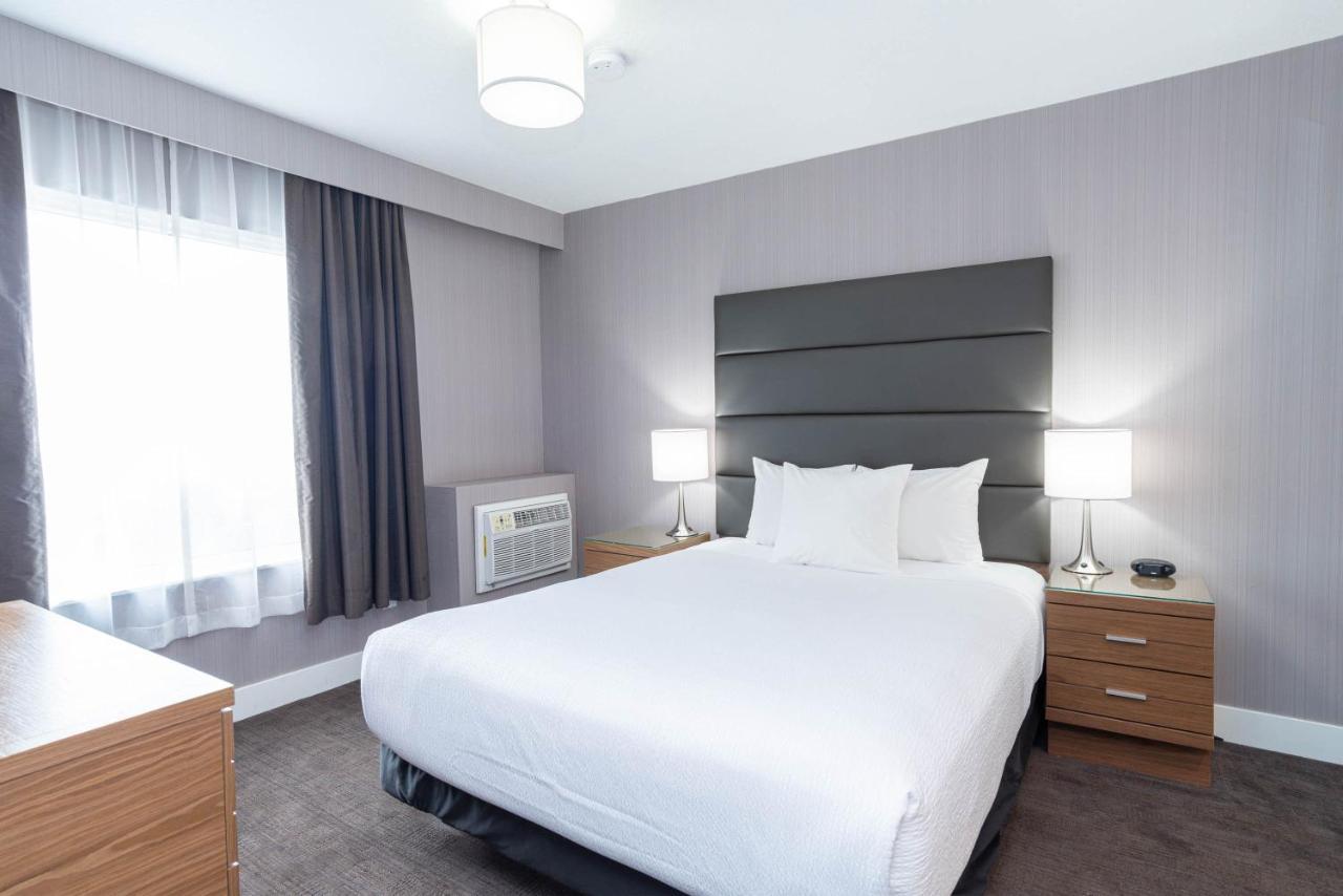 Sandman Hotel Grande Prairie Ngoại thất bức ảnh