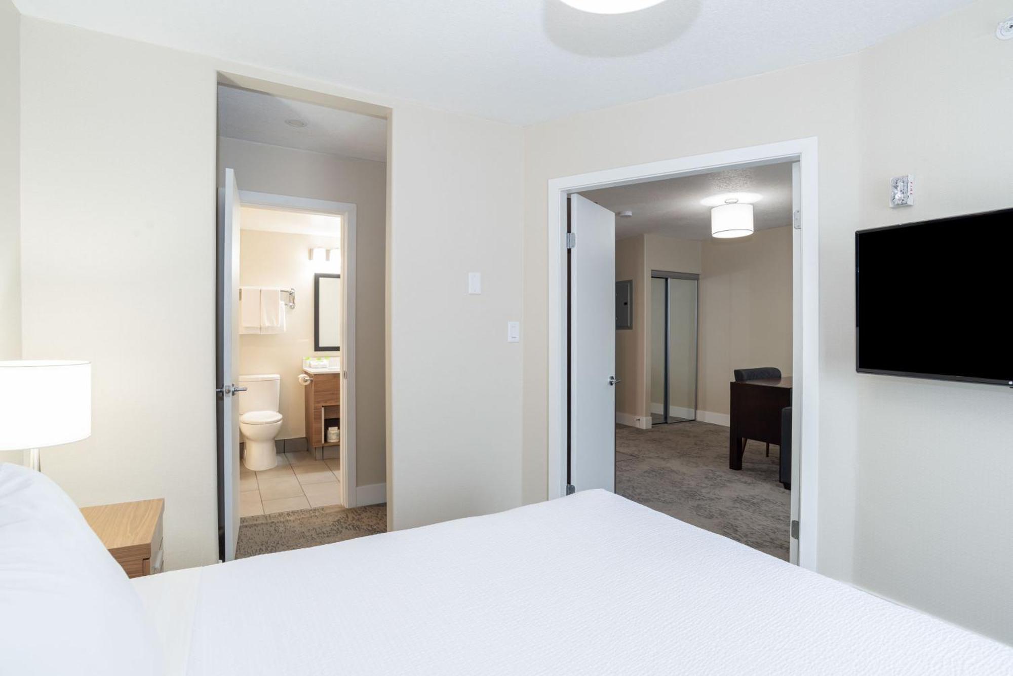 Sandman Hotel Grande Prairie Ngoại thất bức ảnh