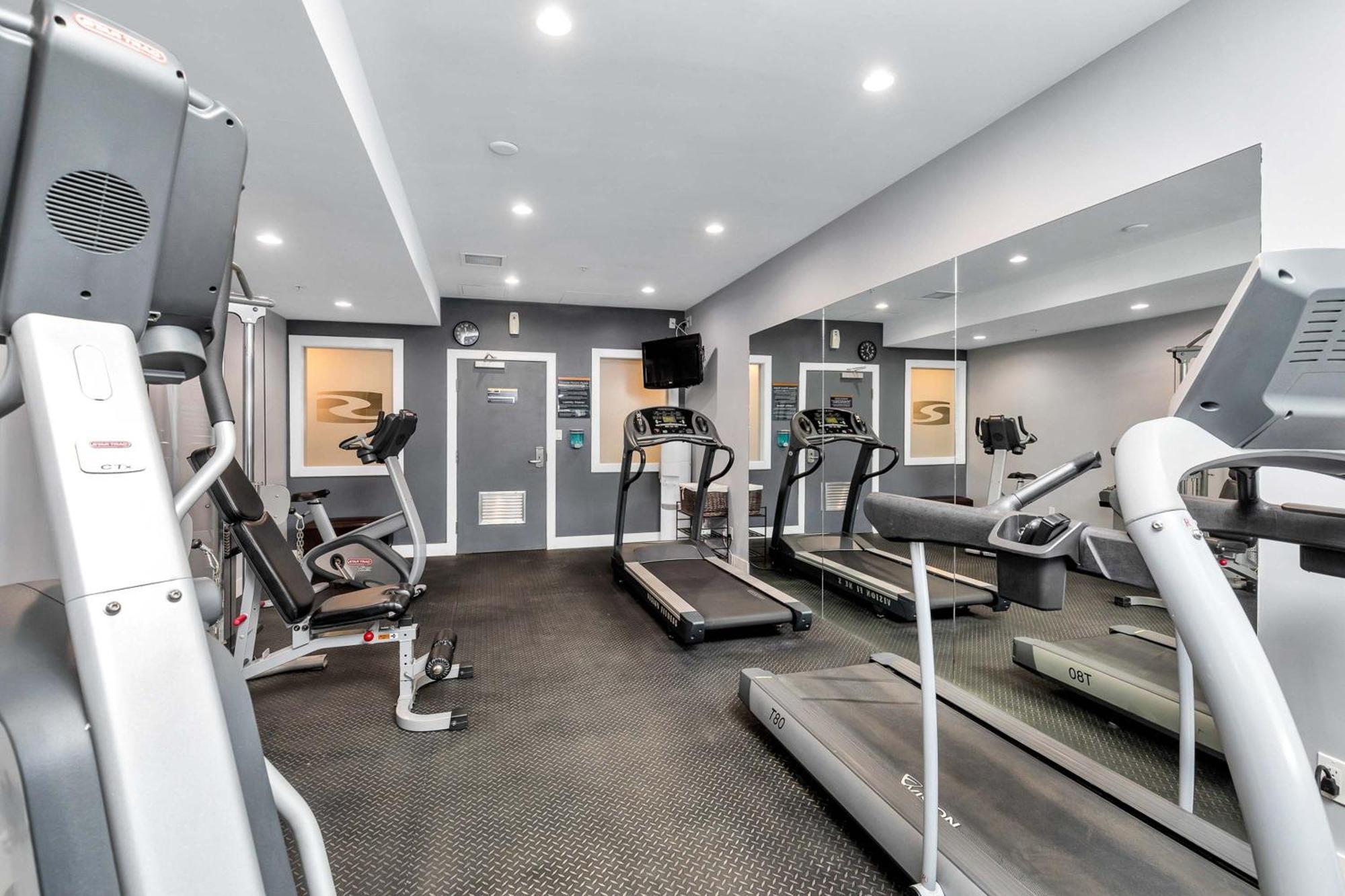 Sandman Hotel Grande Prairie Ngoại thất bức ảnh