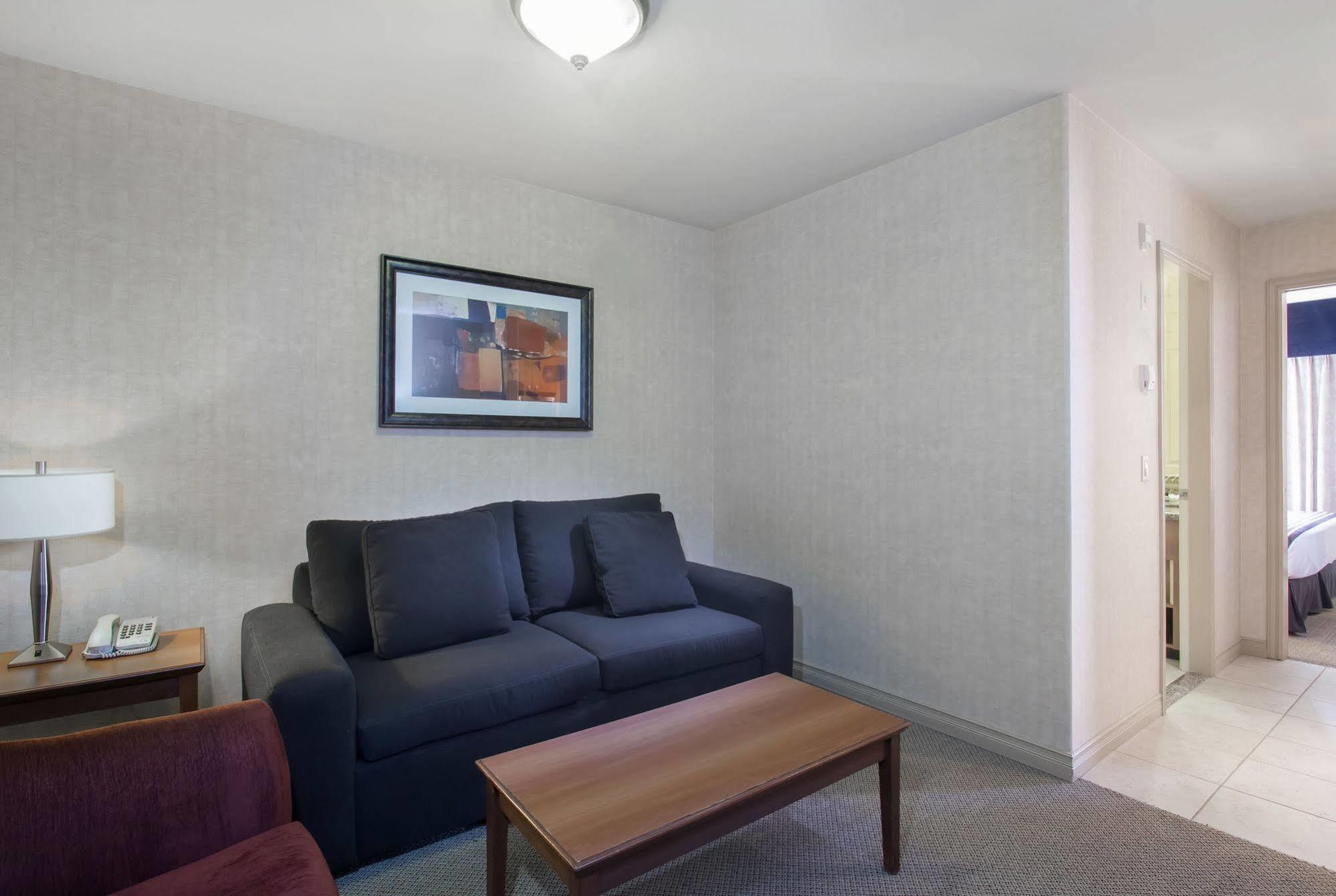 Sandman Hotel Grande Prairie Ngoại thất bức ảnh